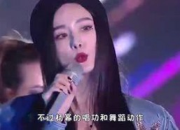 娱乐吃瓜女配音是谁,揭秘配音界神秘声音背后的故事
